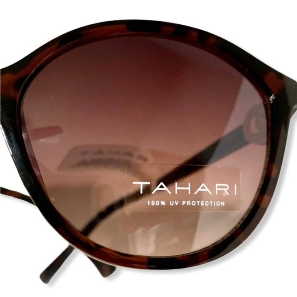Tahari cat eye rhinestone sunglasses UC